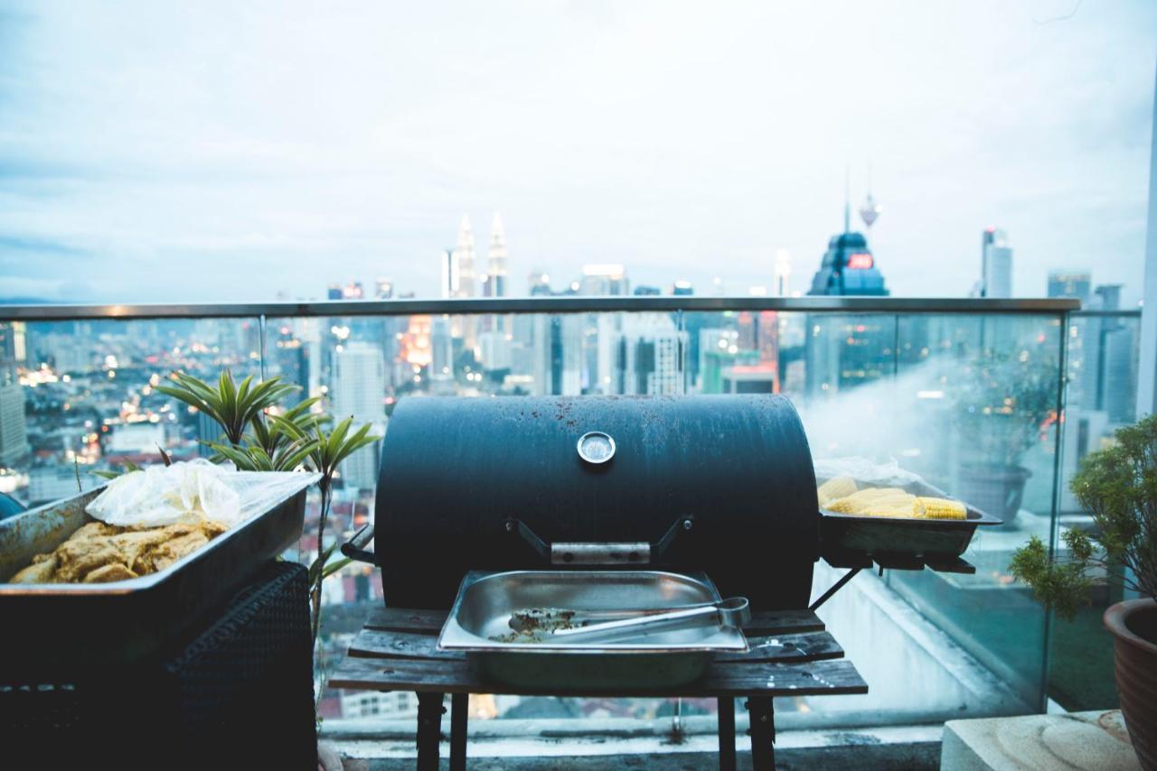 Penthouse On 34 - The Highest Unit And Best Views In Regalia & Private Rooftop Terrace Kuala Lumpur Exterior foto